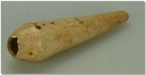 Maya - Petite flûte en corne - 600-900 ap. J.-C.