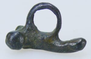 Romain - Pendentif phalique en bronze - 2ème-4ème siècle