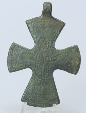 Byzance - Croix en bronze - 5ème-8ème siècle 