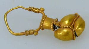 Romain - Boucle d'oreille en or - 1er-3ème siècle 