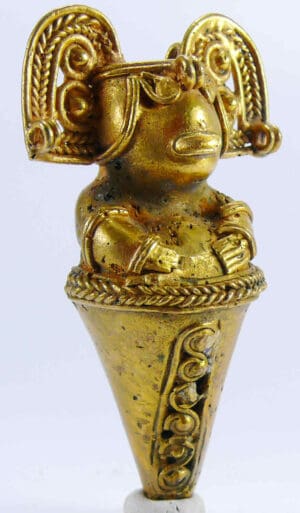 Précolombien - Pendentif en tumbaga 
