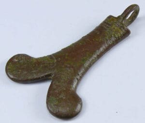 Romain - Pendentif phalique en bronze - 1er-4ème siècle ap. J.-C.