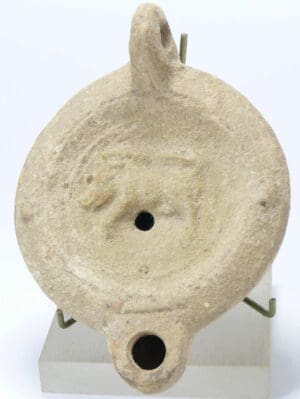 Romain - Lampe à huile en terre cuite - 1er-3ème siècle