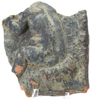 Romain - Epoque tardive - Fragment de plaque décorative en terre cuite