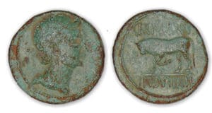 TREVIRES - Bronze GERMANVS INDVTILLI au taureau (10 av. J.-C.).