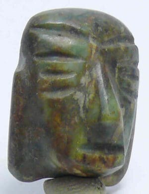 Précolombien - Guatemala - Olmèque - Tête en pierre verte - 500/900