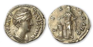 Faustine Mère - Denier (145, Rome) La Piété