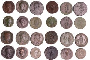 Lot de 12 bronzes romains