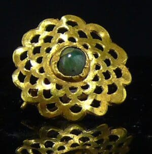 Période islamique - Boucle d'oreille en or - 1300 ap. J.-C.