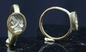 Romain - Bague en bronze - 100 / 300 ap. J.-C.