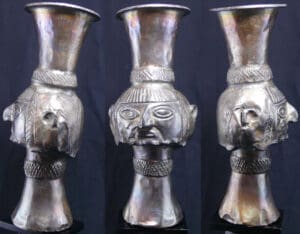 Précolombien - Pérou - Chimu - Kero en argent - 1100 -1400 ap. J.-C.