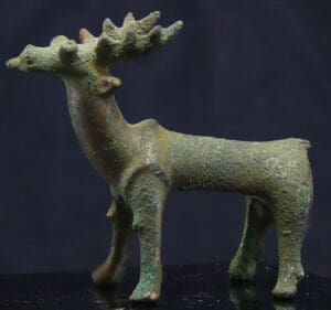 Proche Orient - Luristan - Iran - Cervidé en bronze - 1000 av. J.-C.