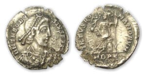 Théodose 1er - Silique (383-388, Aquilée) Rome assise