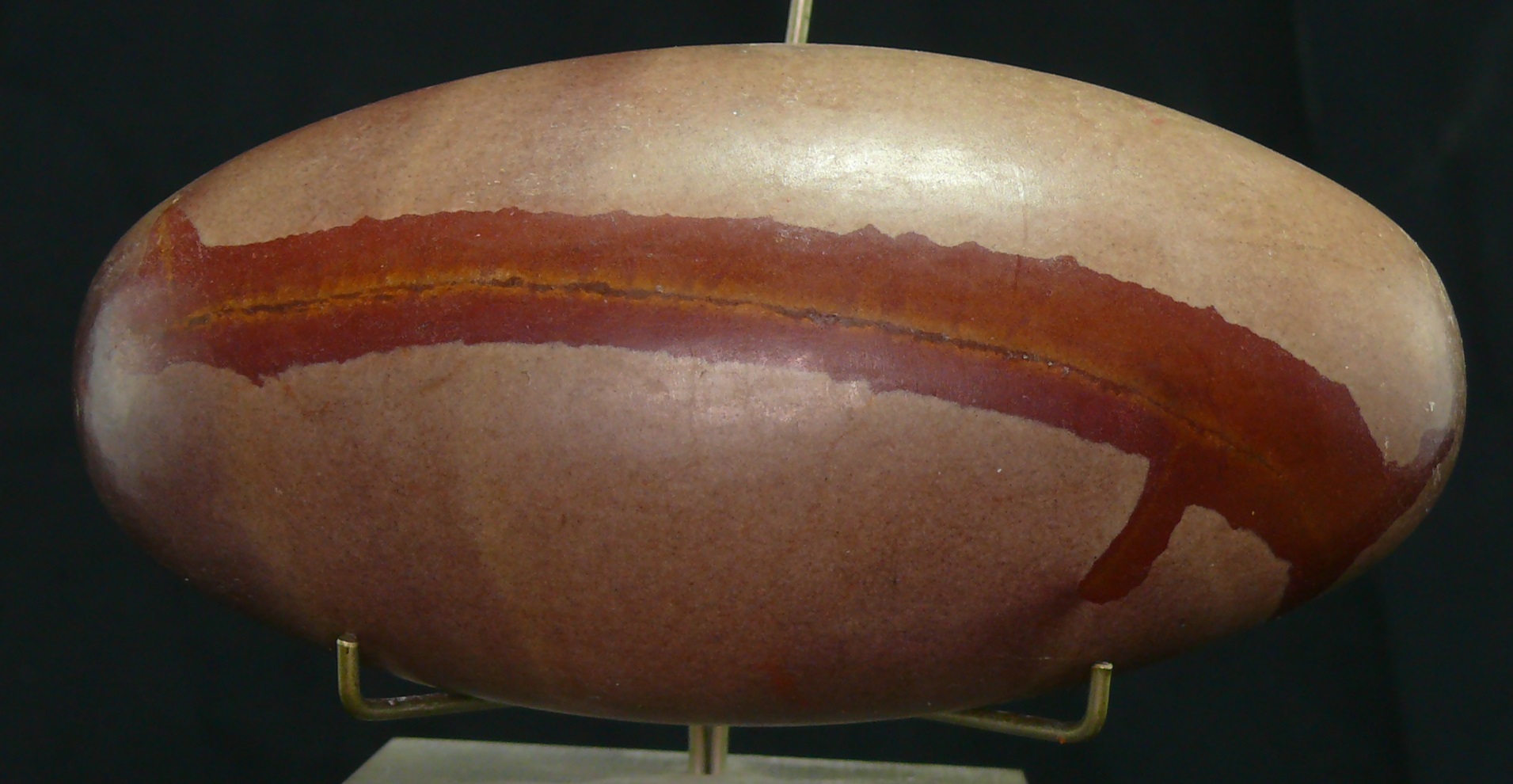 Inde - Œuf sacré Shiva-lingam en jaspe Inde - Œuf sacré Shiva-lingam en jaspe