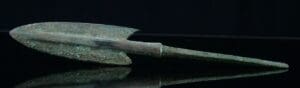 Luristan - Pointe de lance en bronze - 900 / 700 av. J.-C.