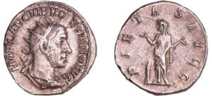 Volusien - Antoninien (251-252, Milan) - La Piété