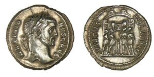 Galère Maximien - Argenteus (294, Rome) Porte de camp