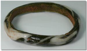 Romain - Bracelet en pâte de verre - IIème-IVème siècle ap. J.-C.