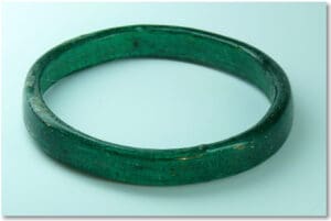 Romain - Bracelet en verre - IIème-IVème siècle ap. J.-C.