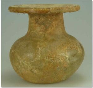 Romain - Arybale en verre - Ier-IIIème siècle ap. J.-C.