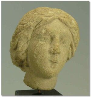 Grèce - Tête en pierre - IIIème-Ier siècle av. J.-C.