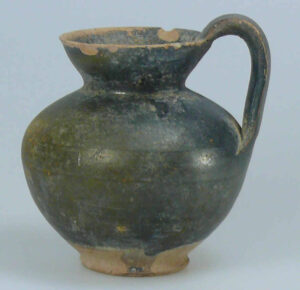 Grèce - Cruche en terre cuite - 2ème-1er siècle av. J.-C. Grèce - Cruche en terre cuite - 2ème-1er siècle av. J.-C.