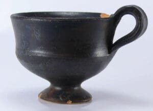 Grande Grèce - Cratère en terre cuite à 1 anse - 300-200 av. J.-C.