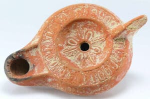 Romain - Lampe à huile en terre cuite rouge - 4ème siècle