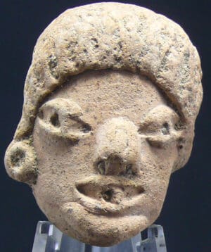 Précolombien - Mexique - Tête en terre cuite - 1200 av. / 200 ap. J.-C.