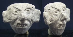 Précolombien - Mexique - Tête en terre cuite - 1200 av. / 200 ap. J.-C.