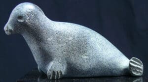 Canada - Inuit - Sculpture inuite en pierre représentant un phoque - Année 1970 / 1980
