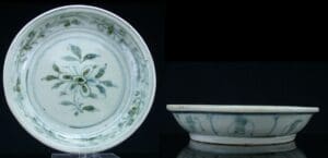 Vietnam - Dynastie Ming - Assiette en porcelaine - 15ème siècle