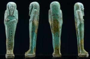 Egypte - Basse époque, 26-30ème dynastie - Oushebti en fritte émaillée - 664 / 343 av. J.-C.