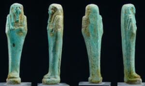 Egypte - Basse époque, 26-30ème dynastie - Oushebti en fritte émaillée - 664 / 343 av. J.-C.
