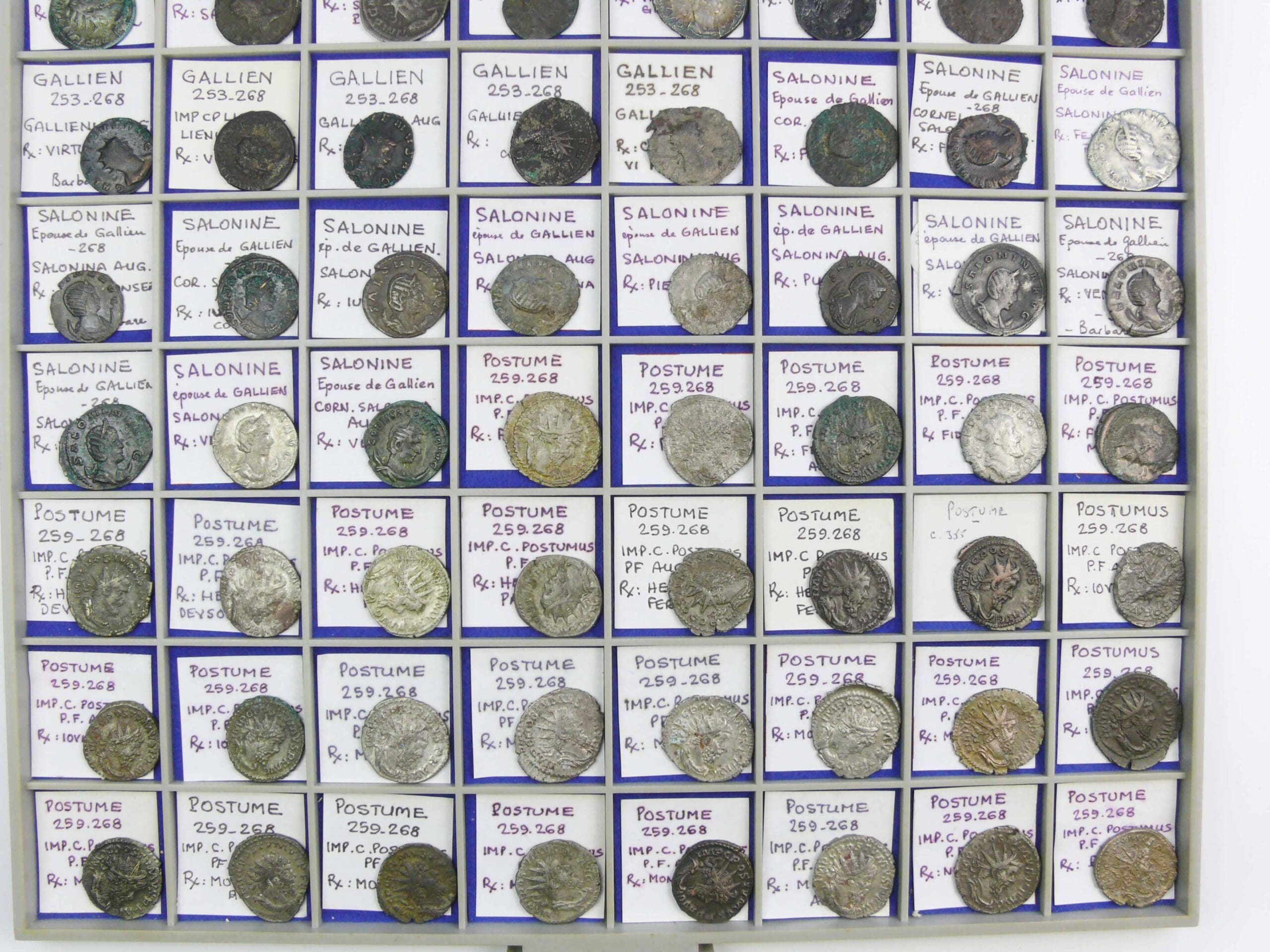 Importante collection de 416 monnaies romaines Importante collection de 416 monnaies romaines