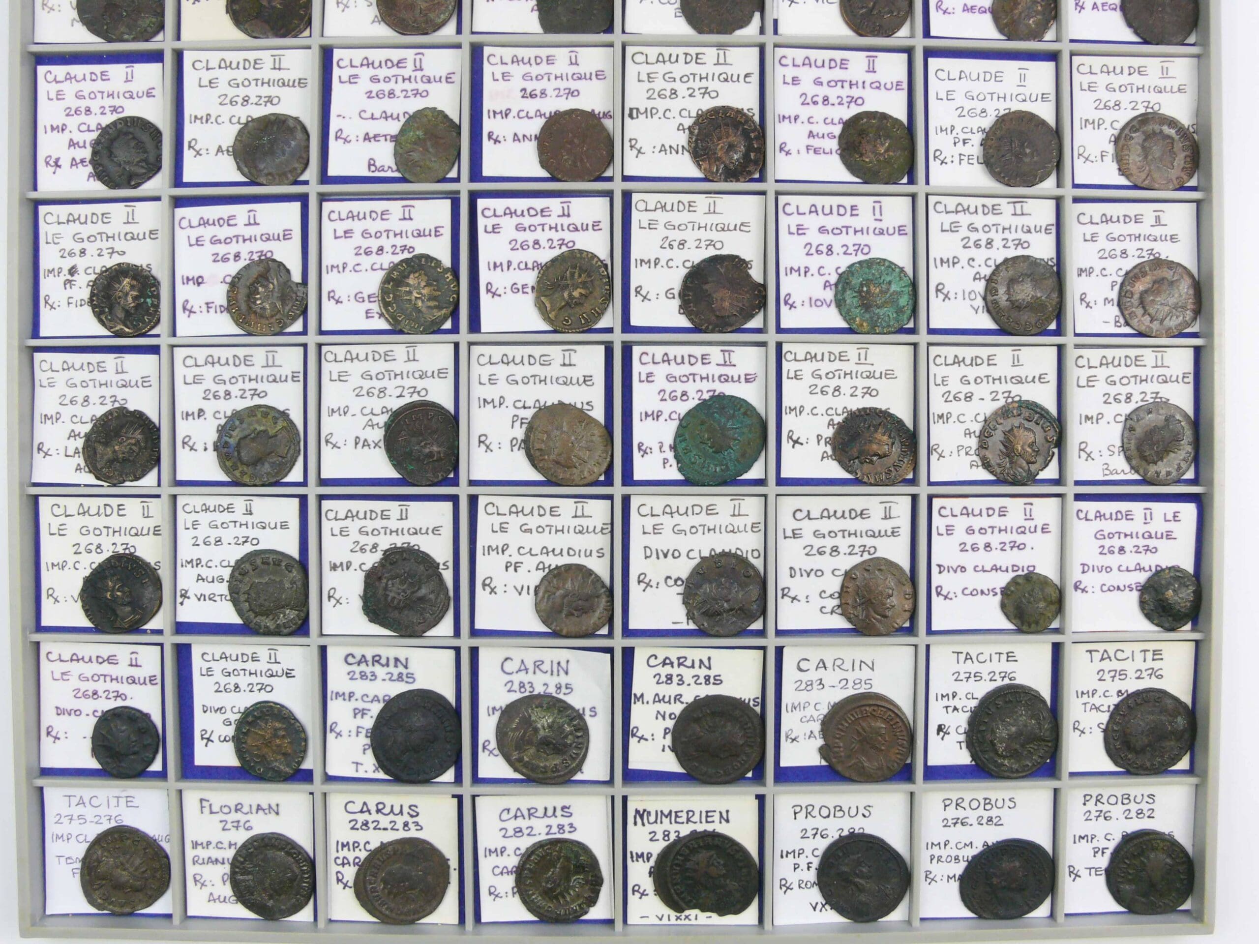 Importante collection de 416 monnaies romaines Importante collection de 416 monnaies romaines