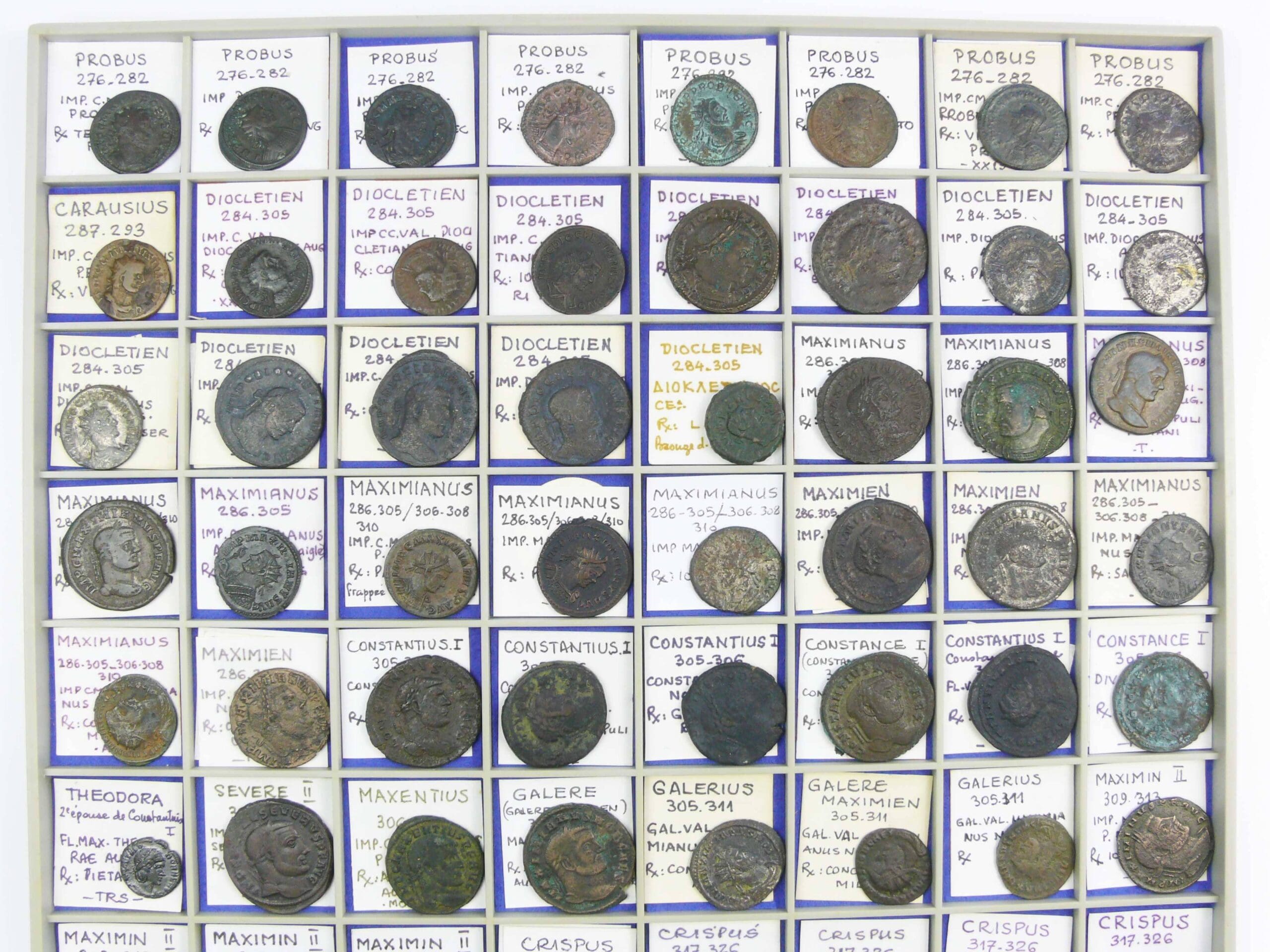 Importante collection de 416 monnaies romaines Importante collection de 416 monnaies romaines