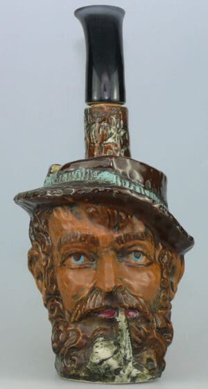 Bouteille en céramique - Tête de montagnard