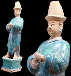 Chine - Personnage en terre cuite - Epoque Ming (1368-1644)