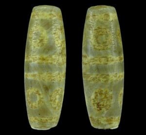 Asie - Tibet - Perle talisman Dzi en agate