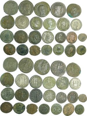 Romaine - Lot de 25 monnaies romaines du bas-empire