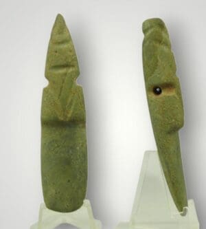 Précolombien - Costa Rica - Pendentif hache en pierre - 100 / 500 ap. J.-C.