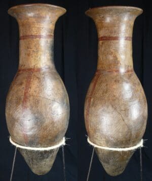 Précolombien - Equateur, culture Tuncahuan - Urne en terre cuite - 500 av / 500 ap. J.-C.