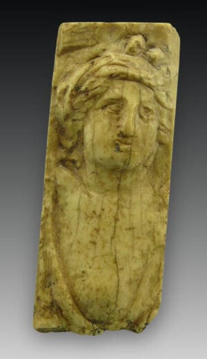 Bassin méditerranéen - Plaquette en os - 4ème siècle av. J.-C.