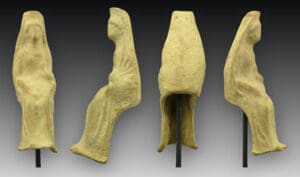 Grèce - Statuette féminine en terre cuite - 3ème / 4ème siècle av. J.-C.