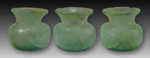 Rome - Pot en verre irisé - 2ème / 3ème siècle ap. J.-C.
