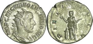 Volusien - Antoninien (251-252, Milan) - La Piété